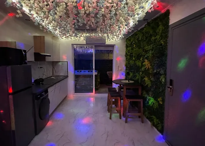 Appartement Moderne Avec Jacuzzi *