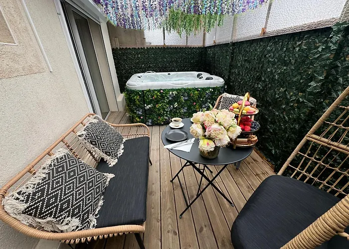 Appartement Moderne Avec Jacuzzi